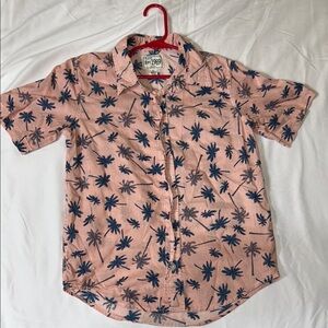 Hawaiian Shirt - Pink and Blue Casual Button Down Shirt with Tropical Flair 🌴